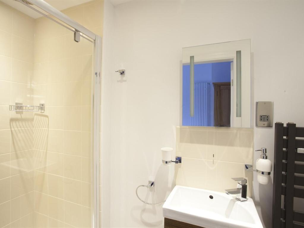 Burton Stone Inn B&B York Room photo